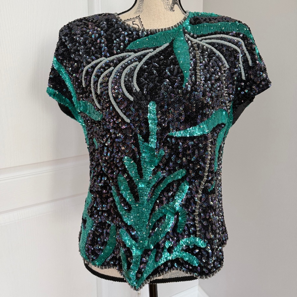 Hand Embroidered Sequin Short Sleeve Evening Top SzM 100% Silk
